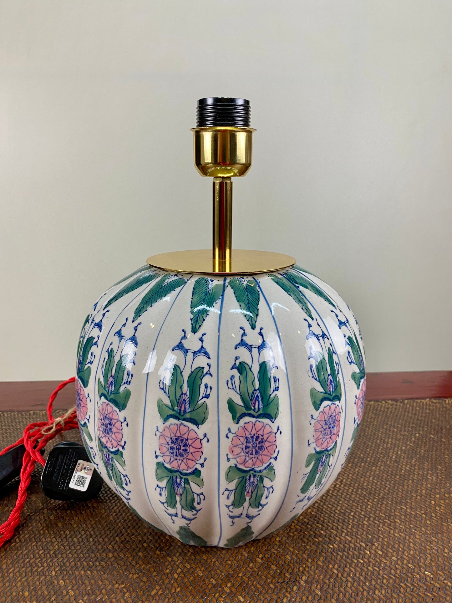 Vintage pumpkin lamp
