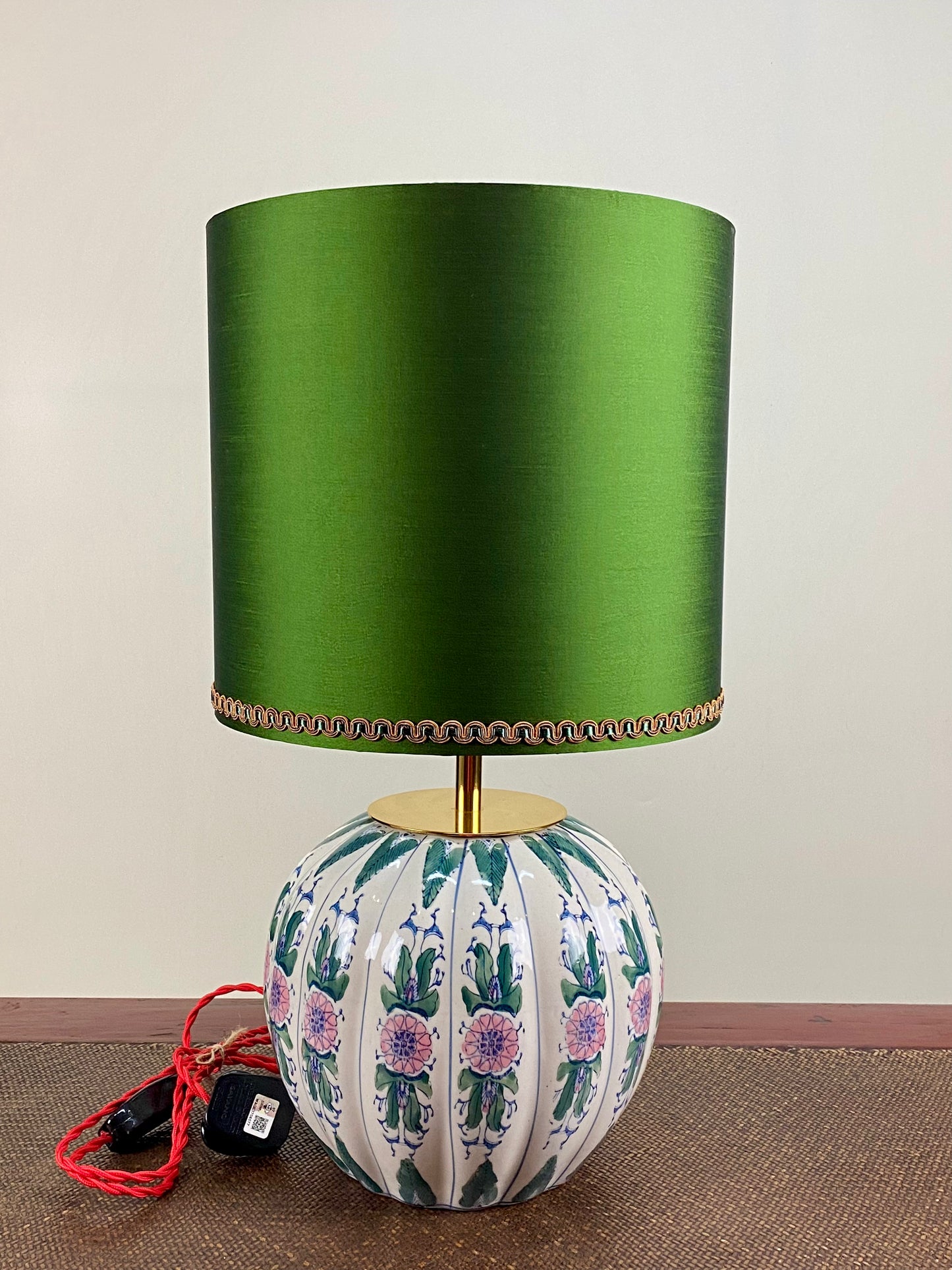 Vintage pumpkin lamp