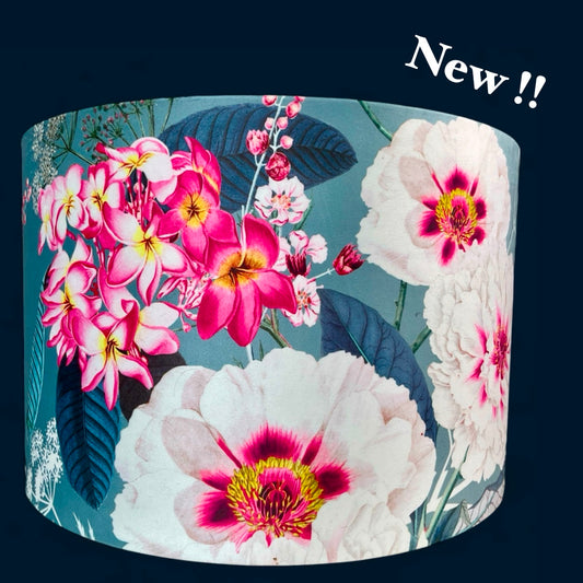 Hanim Luxury Bloom with Pink Frangipani