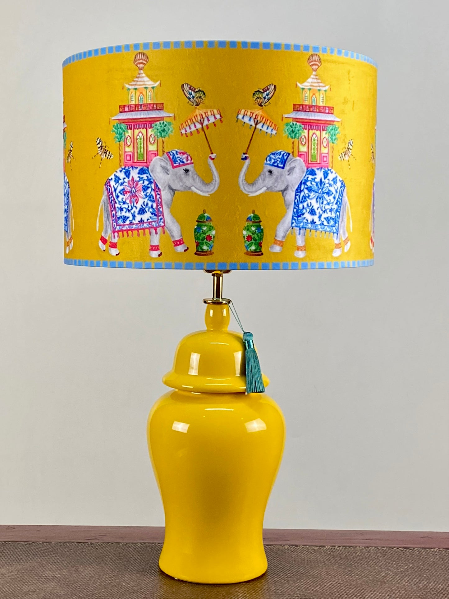 Limau Lamp Base