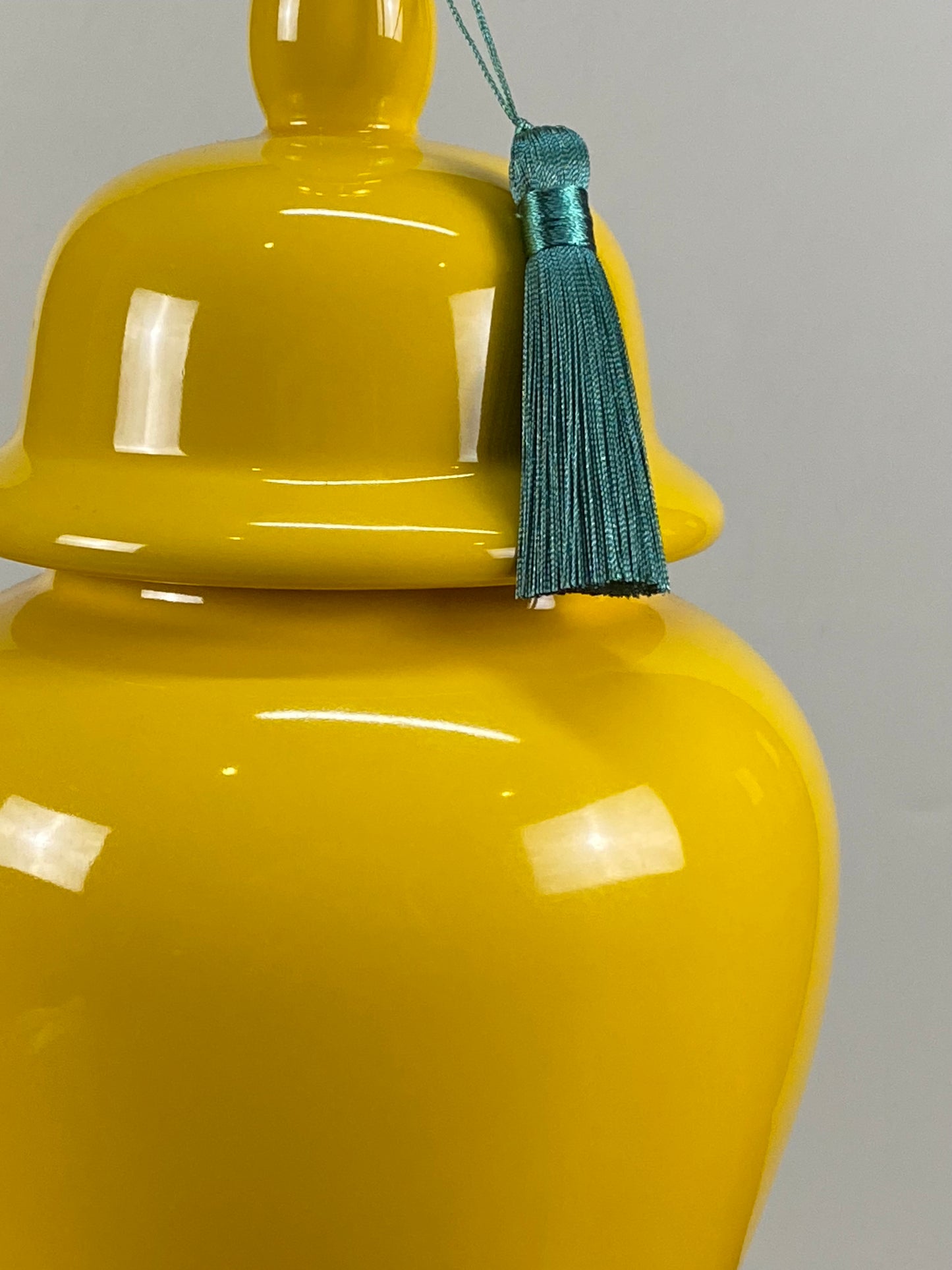 Limau Lamp Base