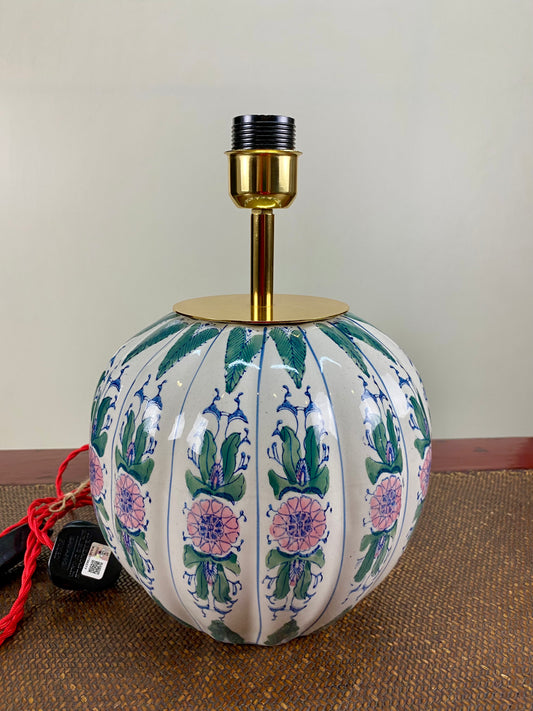 Vintage pumpkin lamp