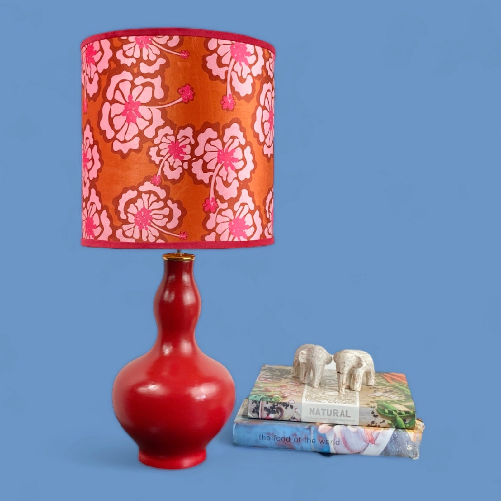 Red Hibiscus patytern lampshade with red gourd shape lamp base